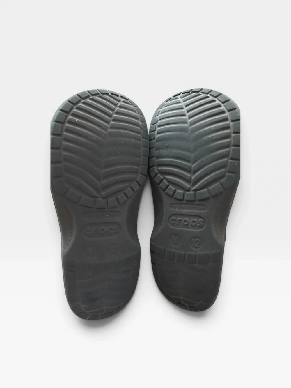 Crocs Classic Clog Navy Blue Men’s Size 12 M12 Slip On Shoes